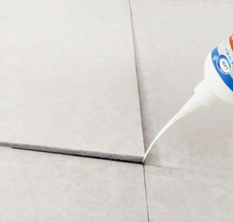 扶余瓷砖空鼓维修公司分享卫生间瓷砖脱落的原因可能有以下几点